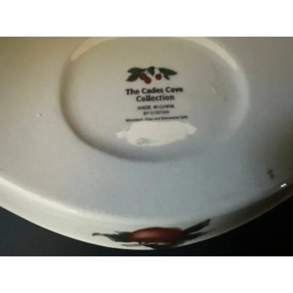 The Cades Cove Collection Apples Blossoms Small Au Gratin Casserole Dish